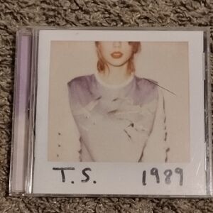 1989 Album CD by - Purple and White Cover